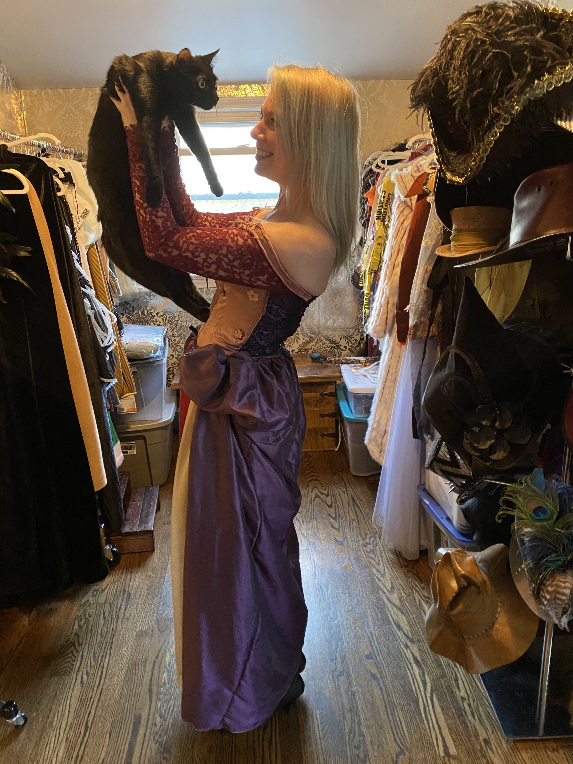 Sarah Sanderson from Hocus Pocus - Trove Costumes